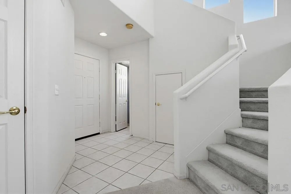 8355 Jade Coast