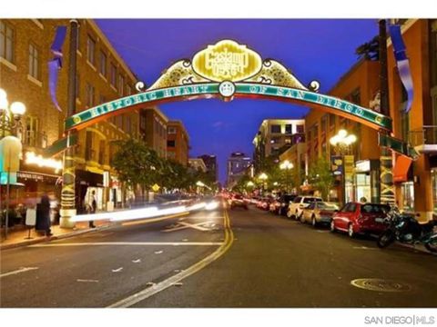 Tiny photo for 445 Island Ave #312, San Diego, CA 92101 (MLS # 250038863)