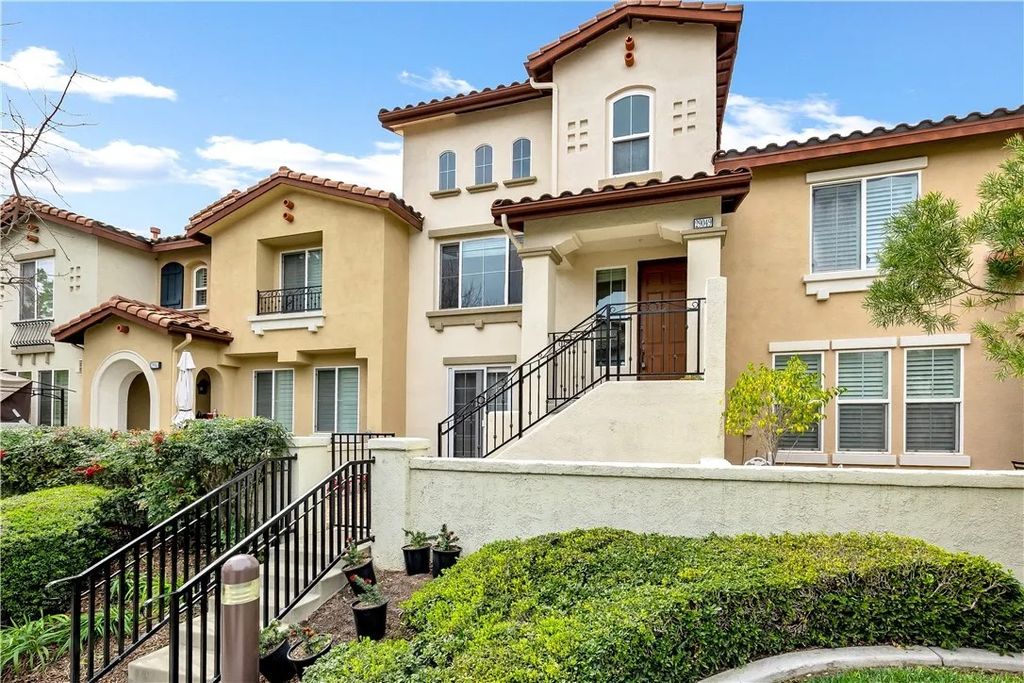 Photo of 29049 Portland Court, Temecula, CA 92591 (MLS # SW26050472)