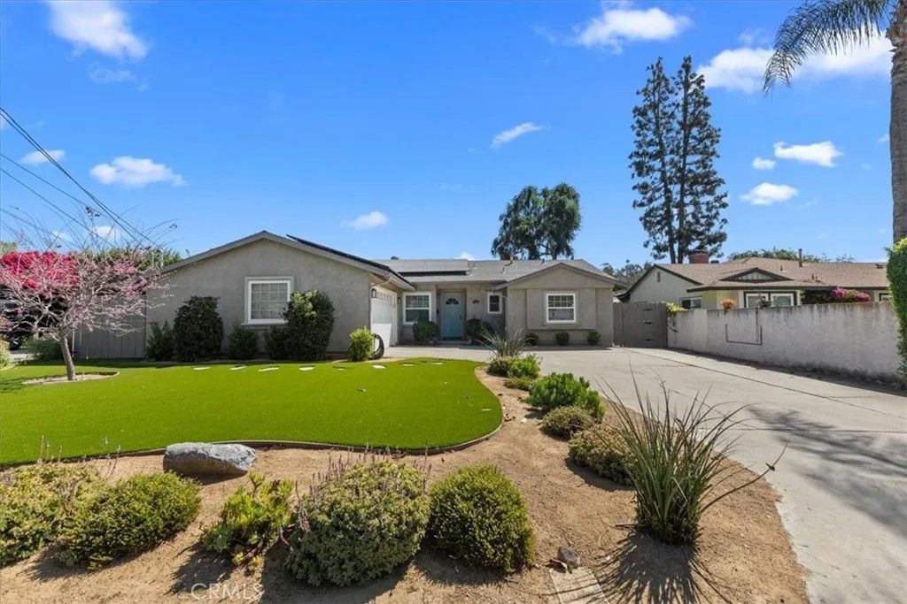 Photo of 14125 Halper Rd, Poway, CA 92064 (MLS # SW26075305)