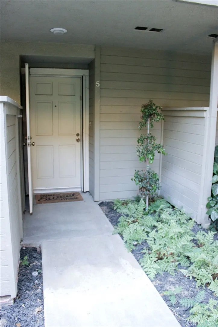 15786 Midwood 5