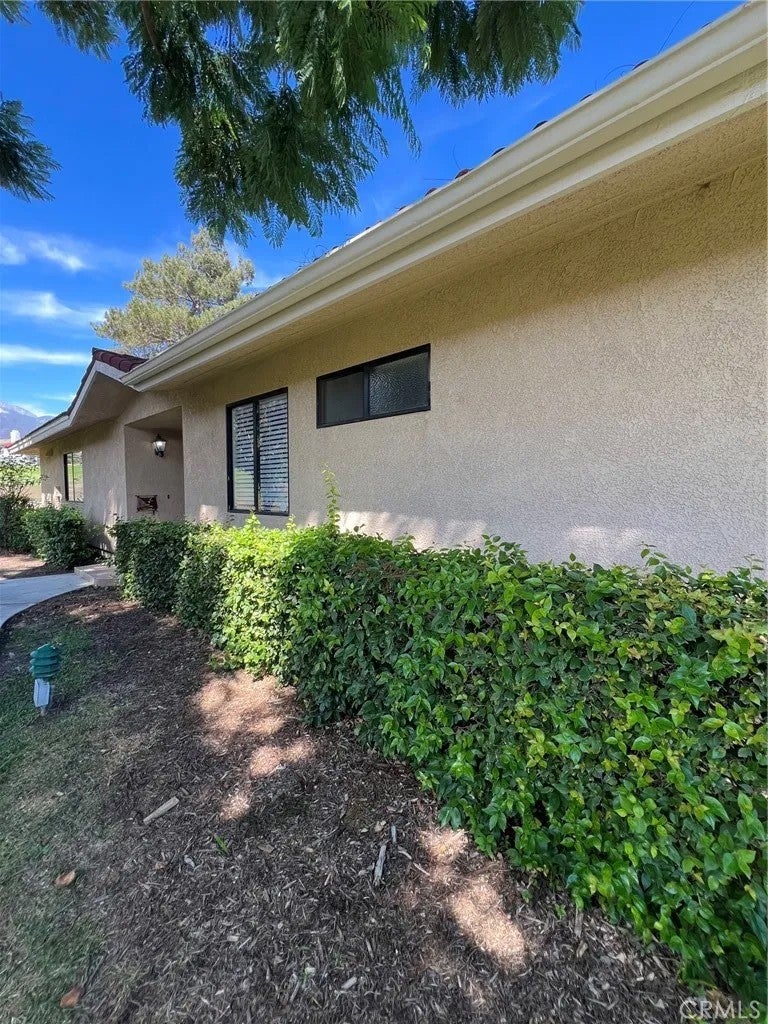 1299 N Upland Hills Dr.
