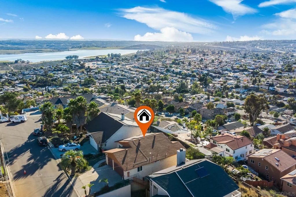 Photo of 1022 La Mesa Ave, Spring Valley, CA 91977 (MLS # 250045557)