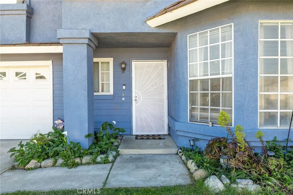 821 E Etiwanda