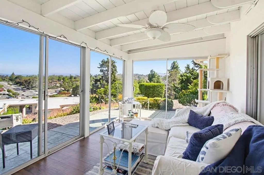 Photo of 16677 Diaz Dr, San Diego, CA 92128 (MLS # 260009455)