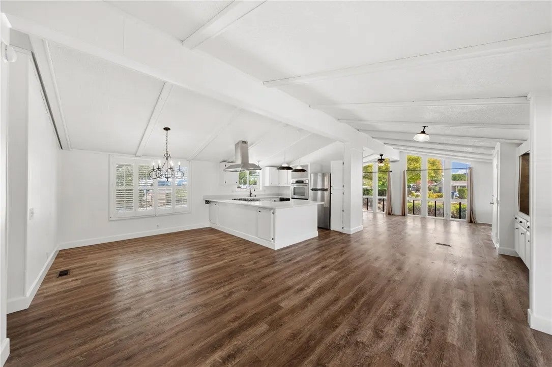 24386 Cornstalk Road