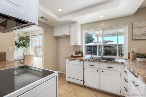 Tiny photo for 8339 Carlton Oaks Dr, Santee, CA 92071 (MLS # 250041299)