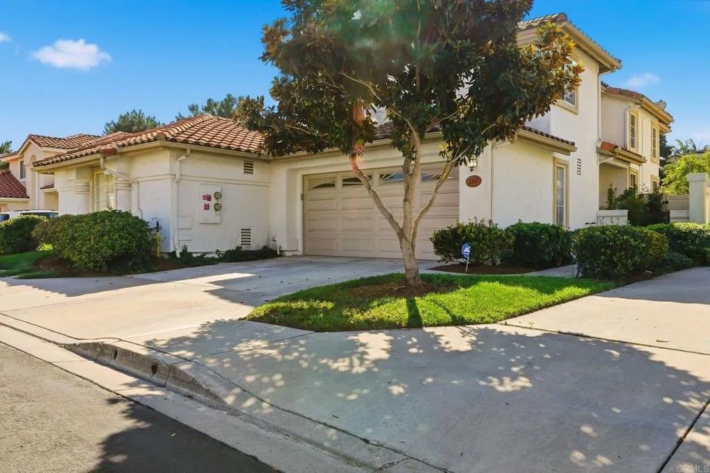 Photo of 2505 Whispering Palms Loop, Chula Vista, CA 91915 (MLS # PTP2508195)