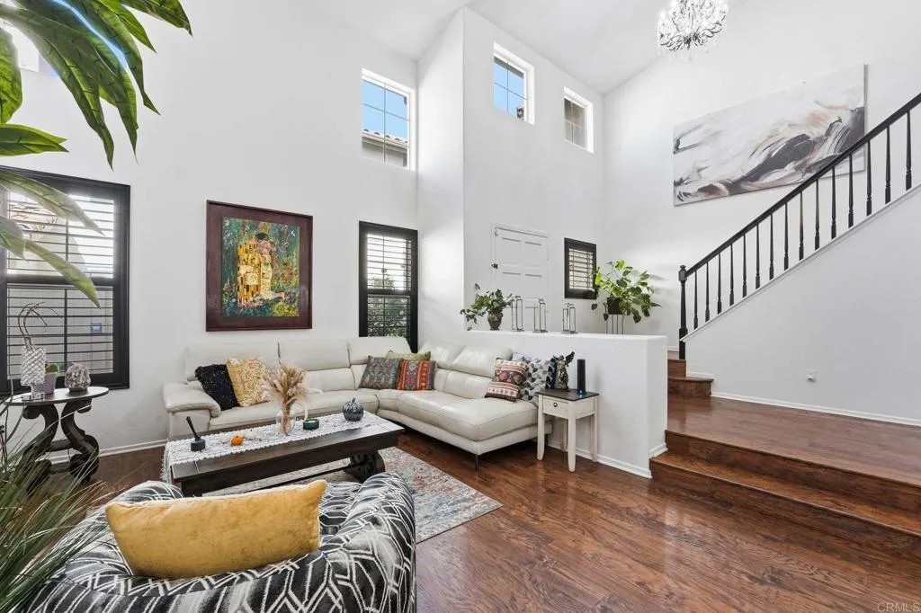 2505 Whispering Palms Loop