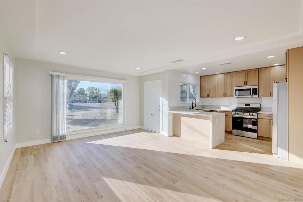 Photo of 503 N Prescott Ave, El Cajon, CA 92020 (MLS # 250043817)