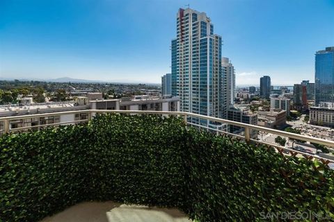 Tiny photo for 801 Ash St #1303, San Diego, CA 92101 (MLS # 250041763)