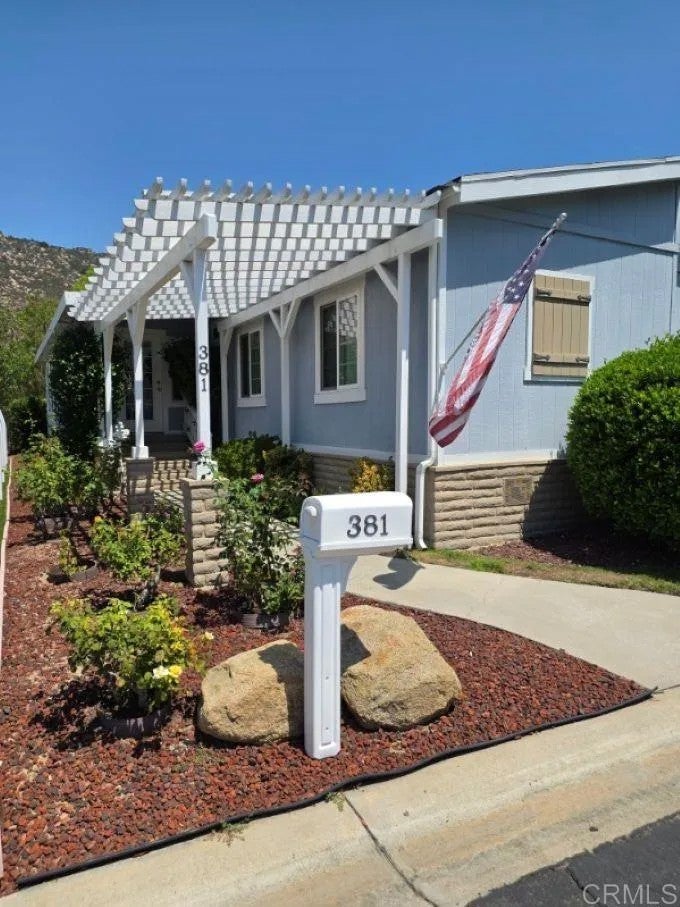 8975 Lawrence Welk Drive 381
