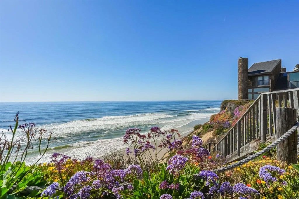 Photo of 325 S Sierra Ave #45, Solana Beach, CA 92075 (MLS # NDP2603528)