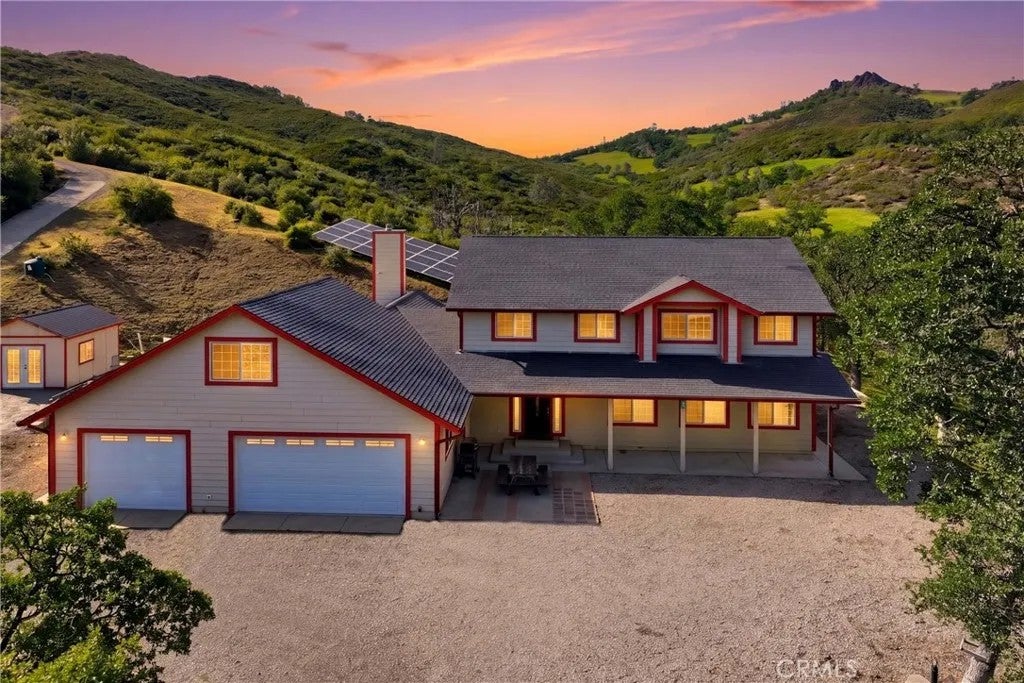 Photo of 26200 Morgan Valley, Lower Lake, CA 95457 (MLS # LC26072707)