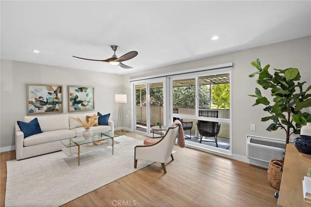 Photo of 2279 Via Mariposa, Laguna Woods, CA 92637 (MLS # OC25277692)