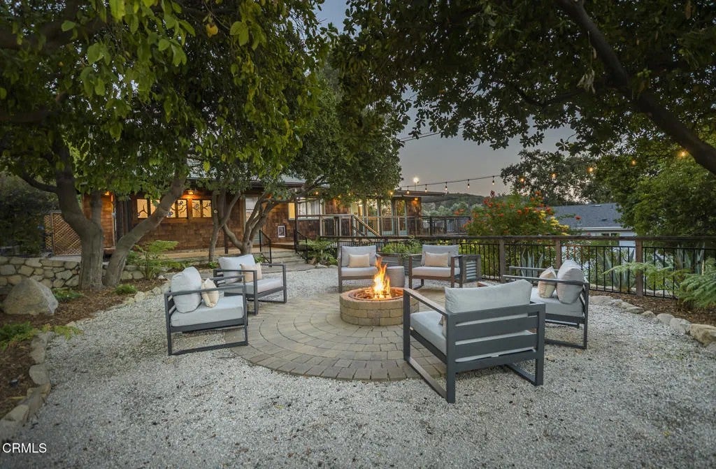 5725 Canyonside Road