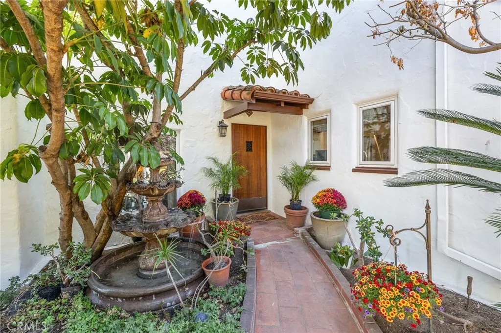 3076 Turnbull Canyon