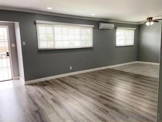 5279 Conrad
