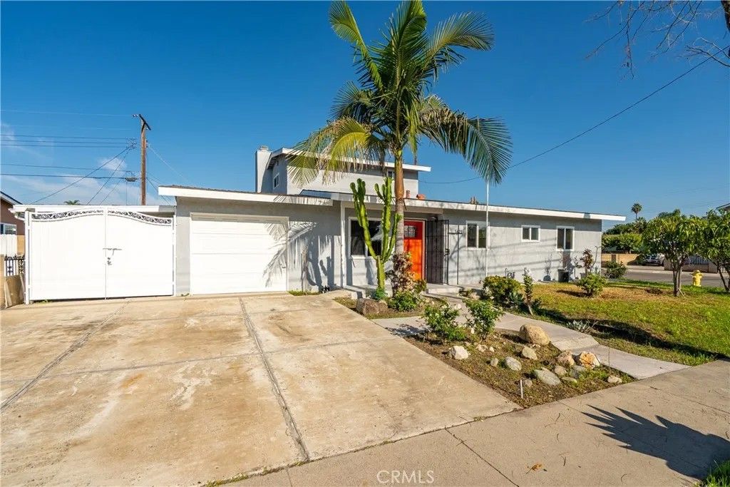 Photo of 1425 E Vermont Ave, Anaheim, CA 92805 (MLS # TR25279258)