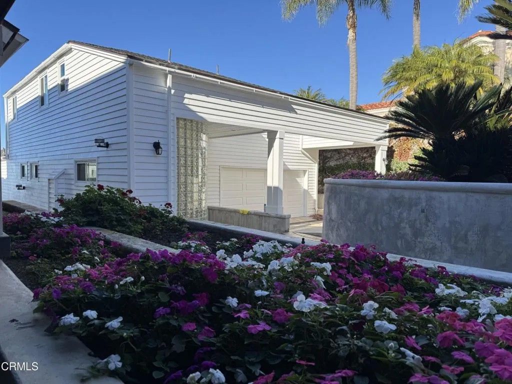 Photo of 32175 S Coast Highway, Laguna Beach, CA 92651 (MLS # P1-26944)