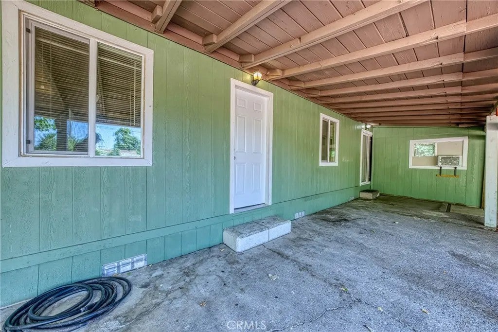 13510 Lower Lakeshore Drive