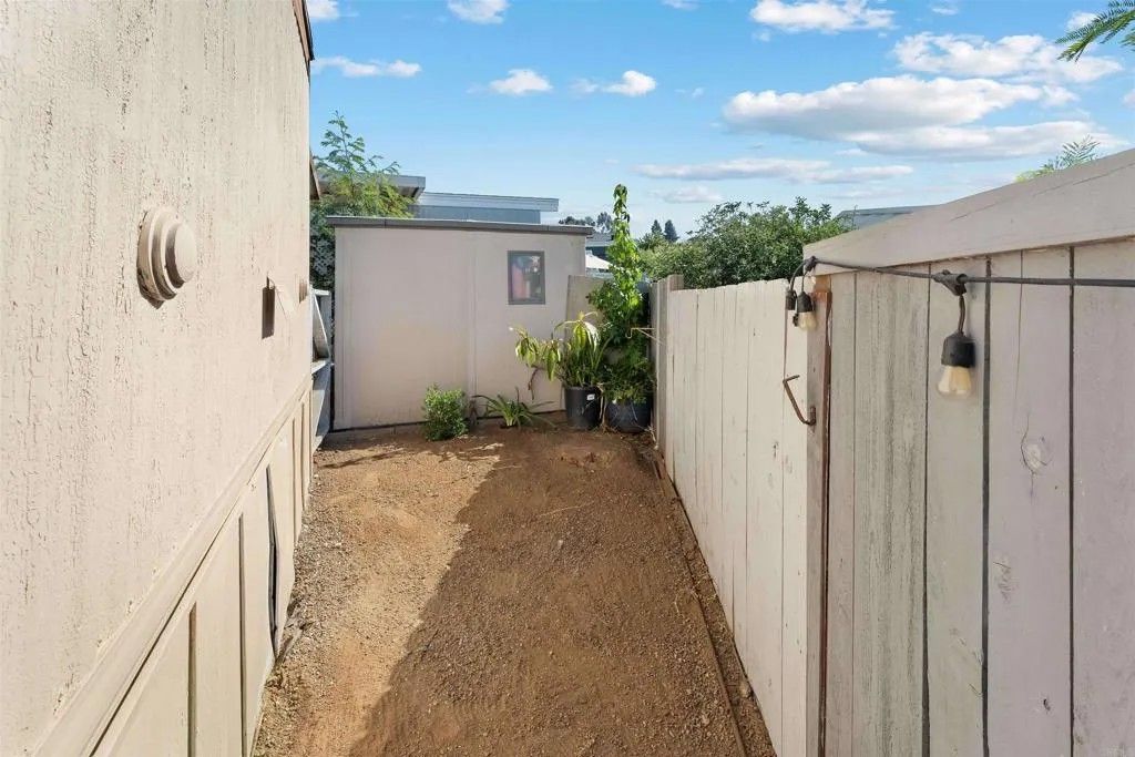 Photo of 1202 Borden Rd #5, Escondido, CA 92026 (MLS # NDP2510454)