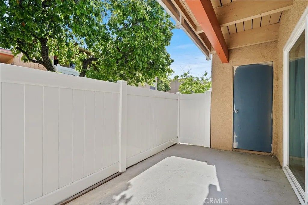 Photo of 10331 Lindley Avenue #150, Porter Ranch, CA 91326 (MLS # SR26088117)