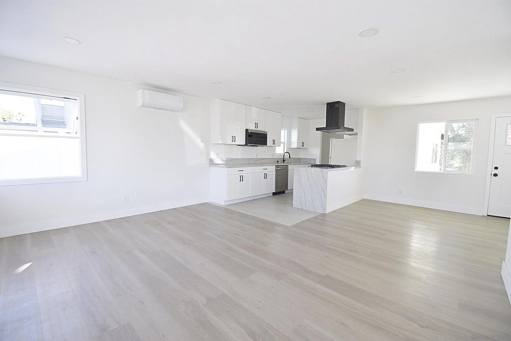 Photo of 4646 Coconino Way, San Diego, CA 92117 (MLS # 250046177)