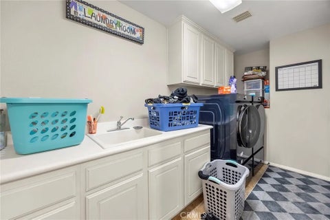 Tiny photo for 7547 Soaring Bird Court, Eastvale, CA 92880 (MLS # PW26074277)