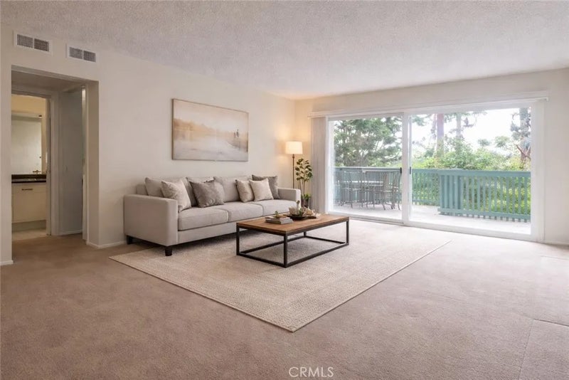 424 N Bellflower 101