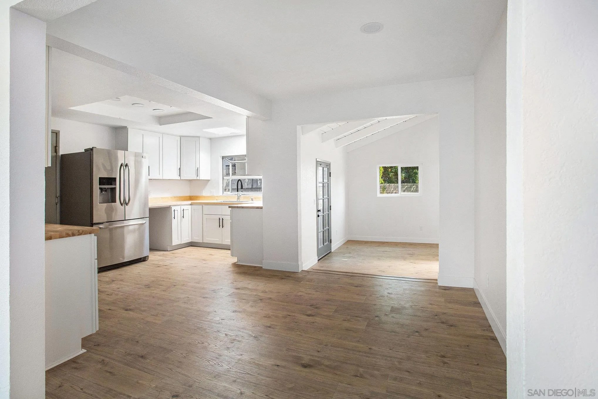 634 Spruce Ave