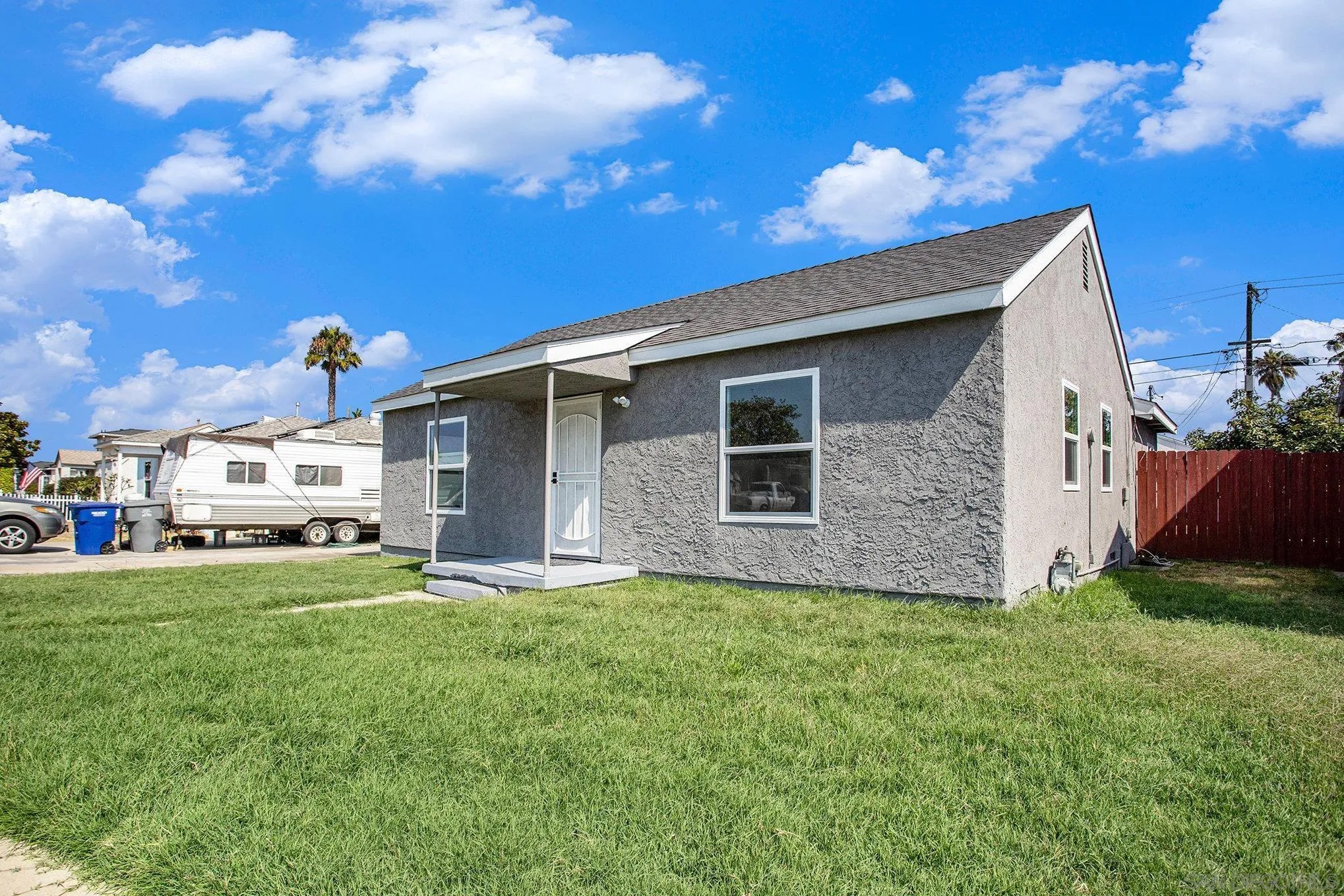 634 Spruce Ave