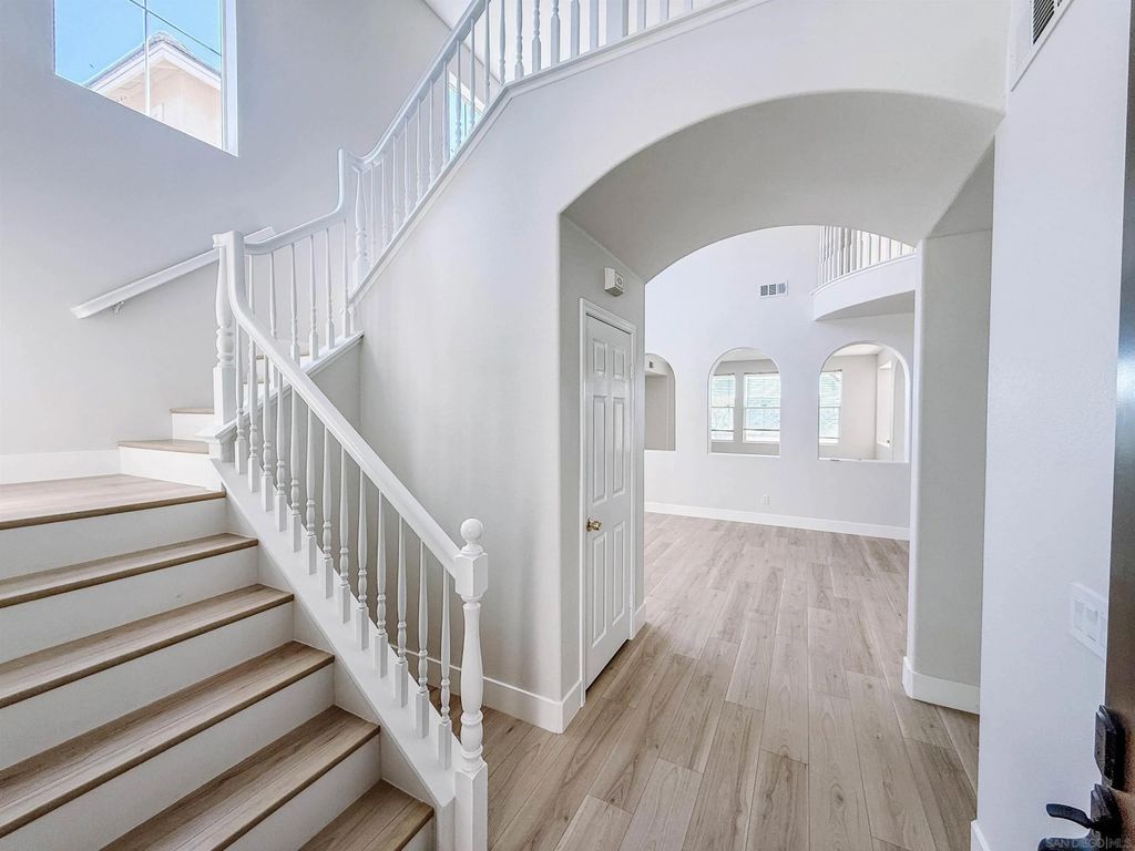 Photo of 13138 Mesa Crest Pl, San Diego, CA 92129 (MLS # 260007345)