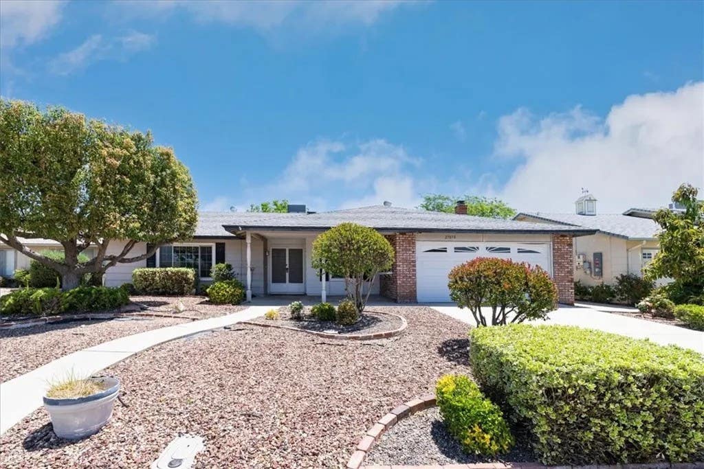 Photo of 27038 Howard Street, Menifee, CA 92586 (MLS # SW26107019)