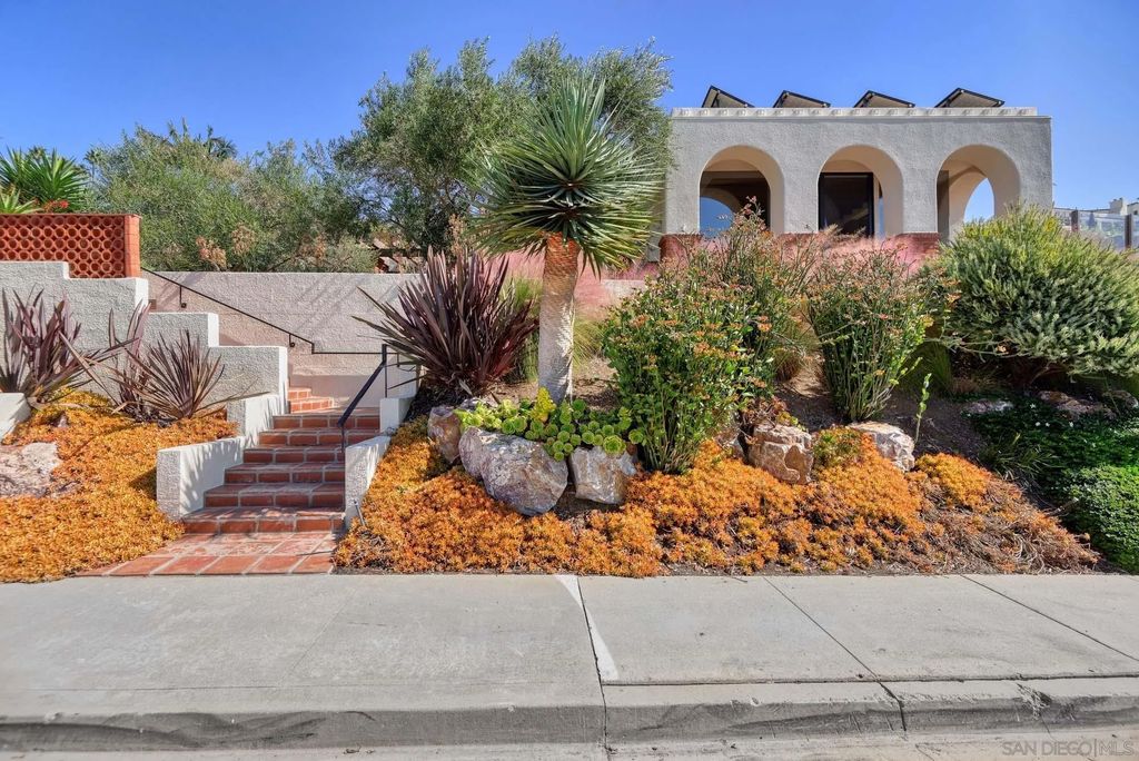 Photo of 7363 Fairway Rd, La Jolla, CA 92037 (MLS # 250042981)