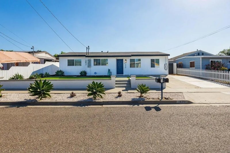 1420 San Simeon Street