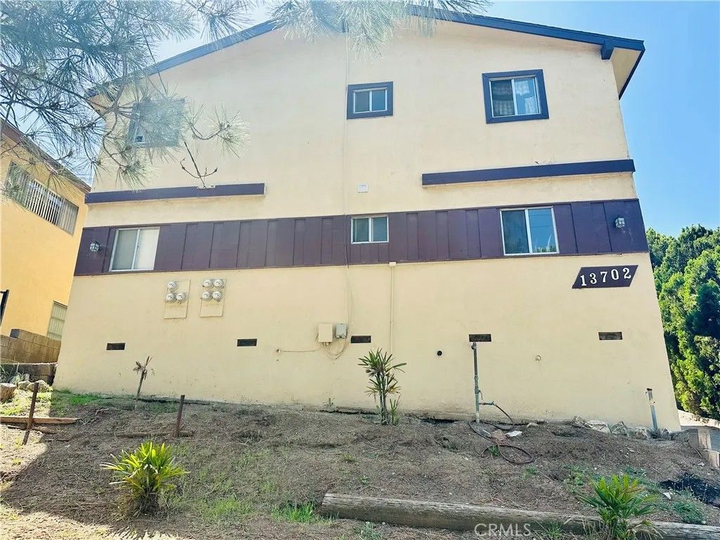 Photo of 13702 Penn St #D, Whittier, CA 90602 (MLS # CV26083611)