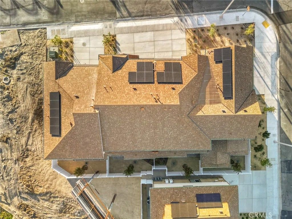 Photo of 902 W Hert Street, Colton, CA 92324 (MLS # DW25274087)