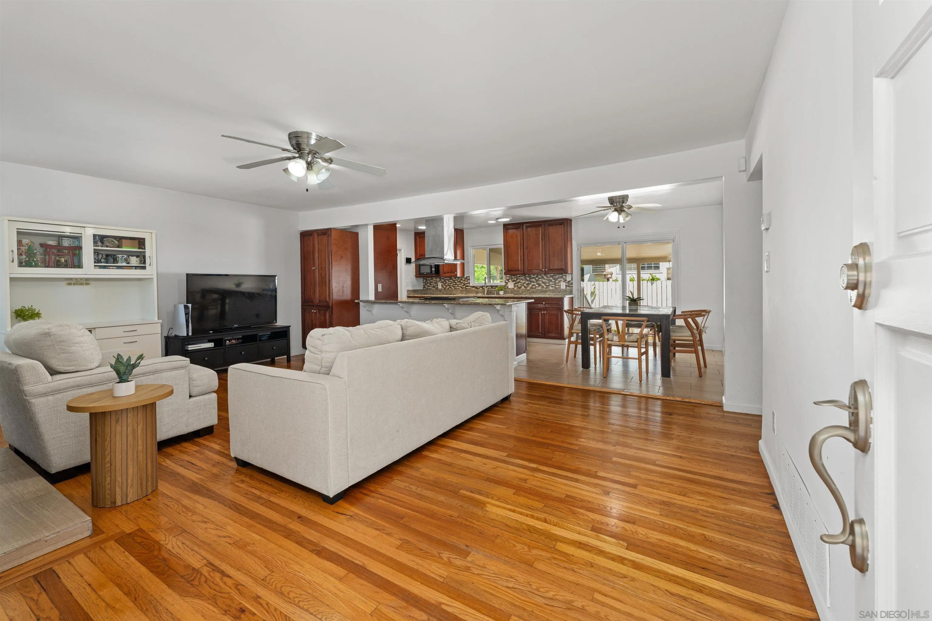 1174 E Madison Ave.