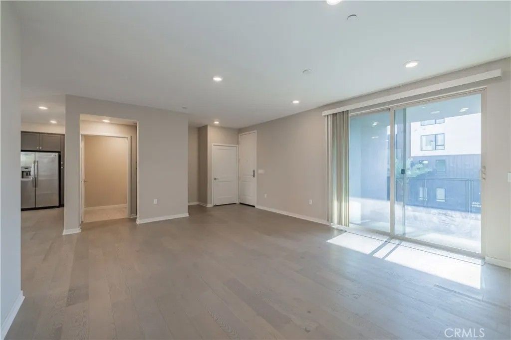 Photo of 106 Tribeca, Irvine, CA 92612 (MLS # OC26022885)