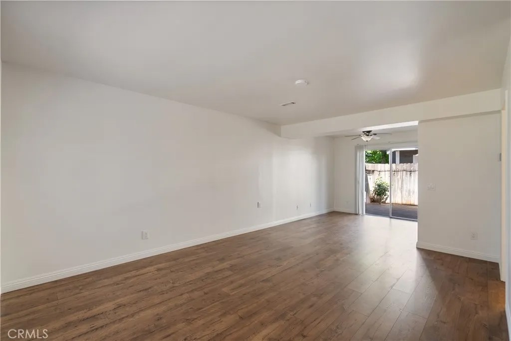 824 N Pasadena 6