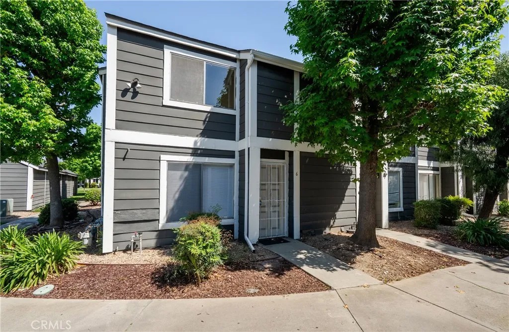 824 N Pasadena 6