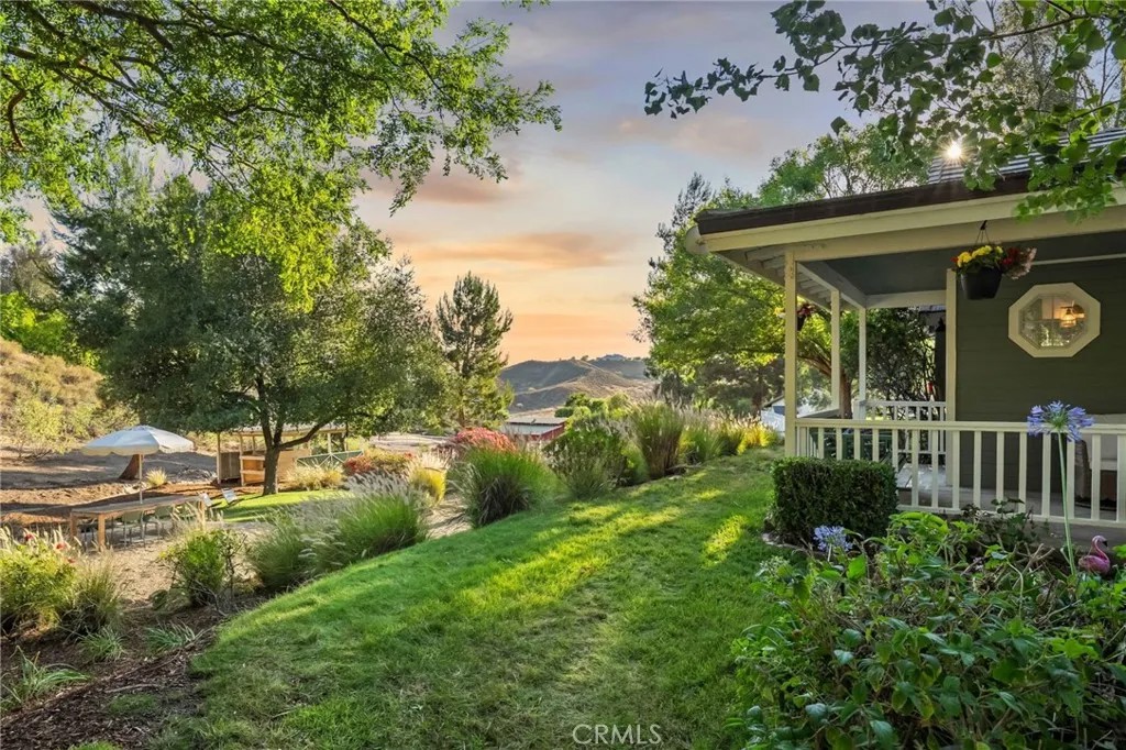 42333 Casa Verde