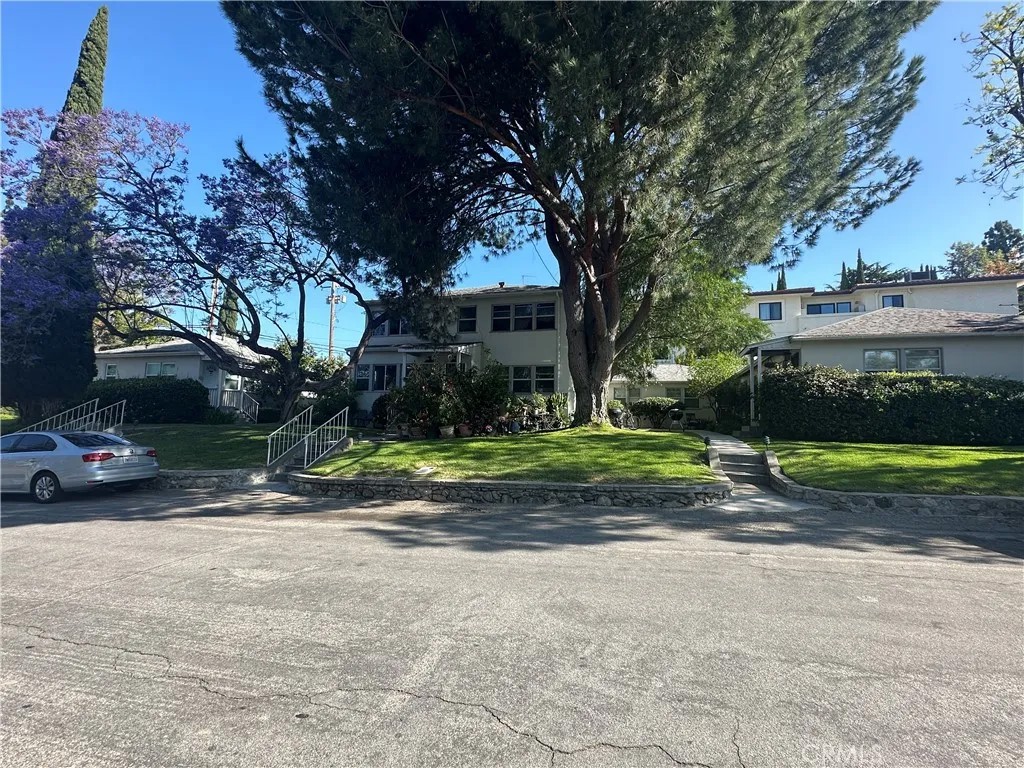 2535 CROSS Street