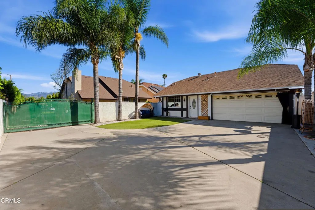 202 Avon Lane