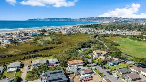 Tiny photo for 550 Honolulu Ave, Oceano, CA 93445 (MLS # SC25245780)