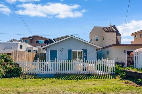 Tiny photo for 550 Honolulu Ave, Oceano, CA 93445 (MLS # SC25245780)