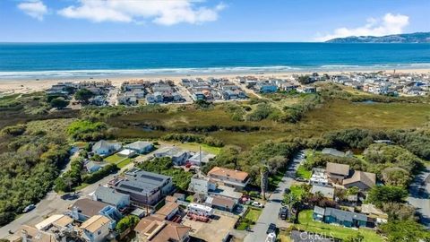 Tiny photo for 550 Honolulu Ave, Oceano, CA 93445 (MLS # SC25245780)