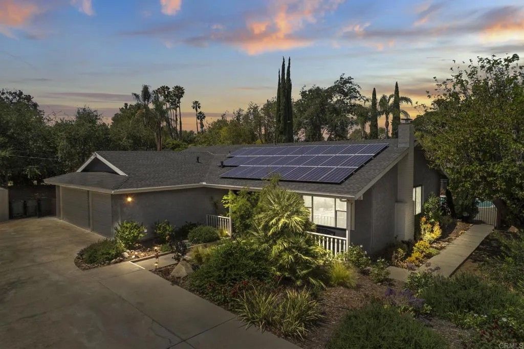 Photo of 1973 Felicita Road, Escondido, CA 92025 (MLS # NDP2603807)