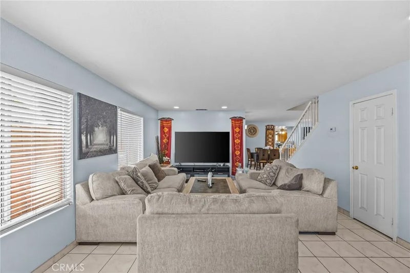 1450 W 9th